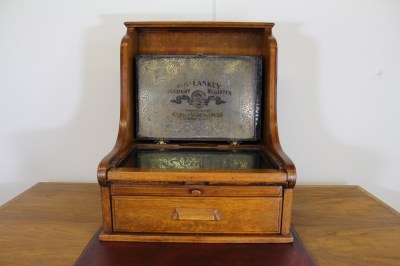 Cassa da ristorante / albergo in rovere